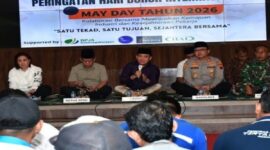 Suasana guyub penuh kebersamaan antara Pemerintah Kabupaten Pekalongan dan elemen serikat buruh dalam peringatan May Day 2026 yang diisi dengan doa bersama serta layanan sosial gratis