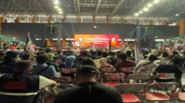 Suasana peringatan Hari Buruh Internasional 2026 oleh PDIP di GOR Otista Jakarta Timur