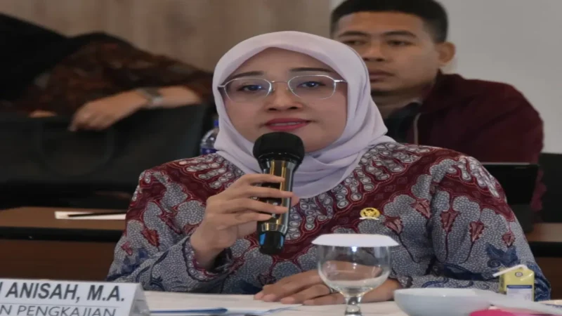 Hindun Anisah DPR RI berbicara mengenai pengawasan kesehatan hewan kurban dan pencegahan PMK menjelang Idul Adha.