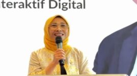 Ketua Komisi X DPR RI, Hetifah Sjaifudian, menekankan pentingnya pemetaan akurat dalam penataan tenaga pendidik agar operasional sekolah negeri tidak lumpuh pasca-2026