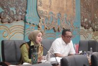 Anggota Komisi XII DPR RI Ratna Juwita menyampaikan desakan agar pemerintah membuka transparansi mekanisme penentuan harga BBM nonsubsidi.