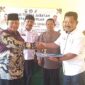Serah Terima Jabatan (Sertijab) Kepala Sekolah SDN Semana dari Bapak Tukirin, S.Pd ke Bapak Sugiyono S.Pd.SD yang telah memasuki masa pensiun