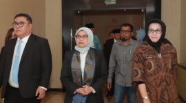 Anggota Komisi IX DPR RI Neng Eem Marhamah Zulfa menyoroti penerapan standar K3 setelah tiga pekerja meninggal dunia di dalam gorong-gorong kawasan Bambu Apus, Cipayung, Jakarta Timur