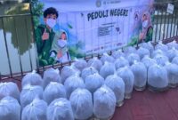 Penebaran 8.000 benih ikan nilem di Situ Plaza Cibinong, Kabupaten Bogor, sebagai upaya mendukung pelestarian ekosistem perairan dan menjaga keberlanjutan sumber daya ikan lokal.